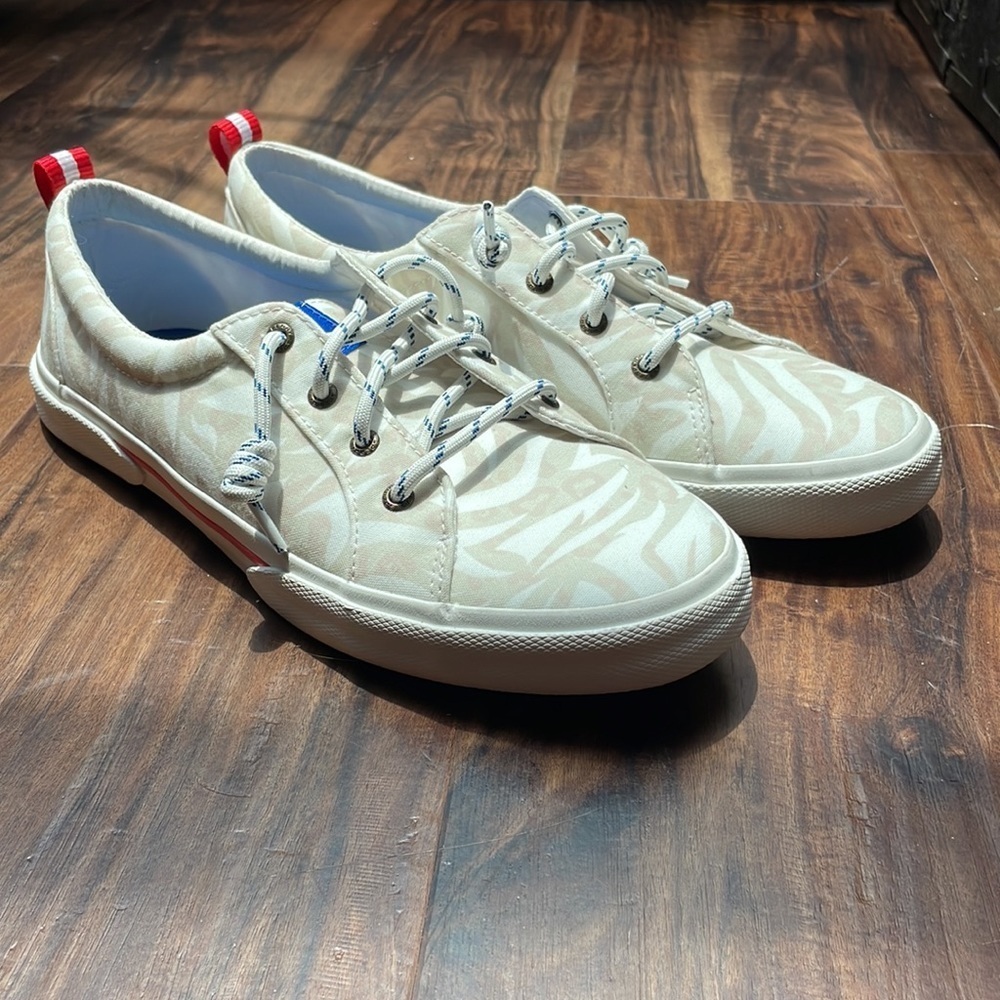 NEW Sperry’s Sperry Pier Wave LTT Harmony slip on sneakers size 11